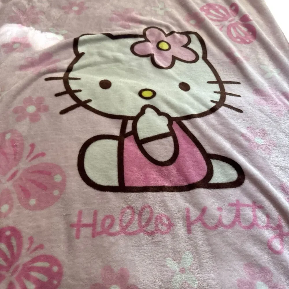 2005 Vintage‎ HELLO KITTY Pink Flowers and Butterflies Throw / Blanket 40x55